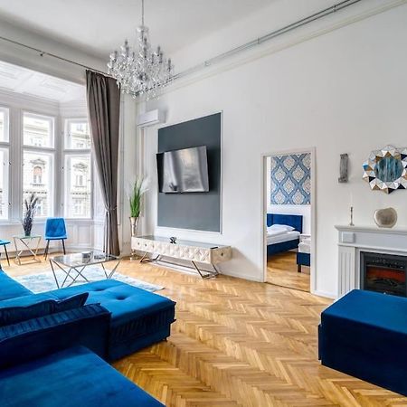 Andrassy Grandeur With Indoor Parking Lejlighed Budapest Eksteriør billede