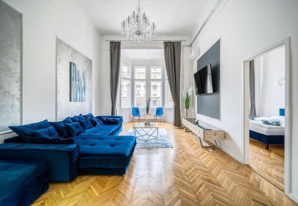 Andrassy Grandeur With Indoor Parking Lejlighed Budapest Eksteriør billede