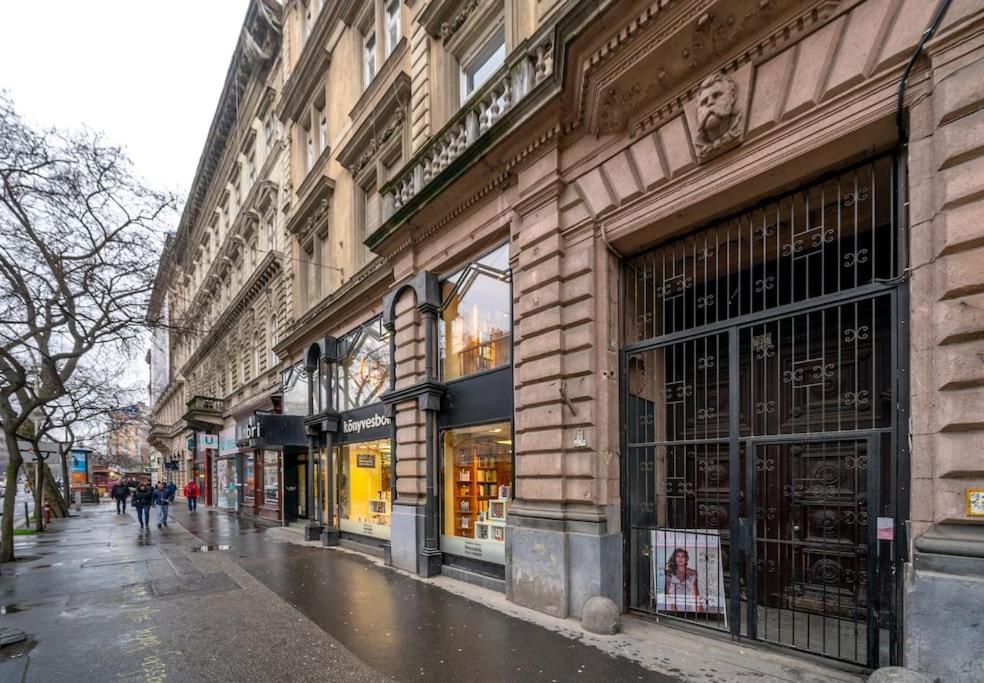 Andrassy Grandeur With Indoor Parking Lejlighed Budapest Eksteriør billede
